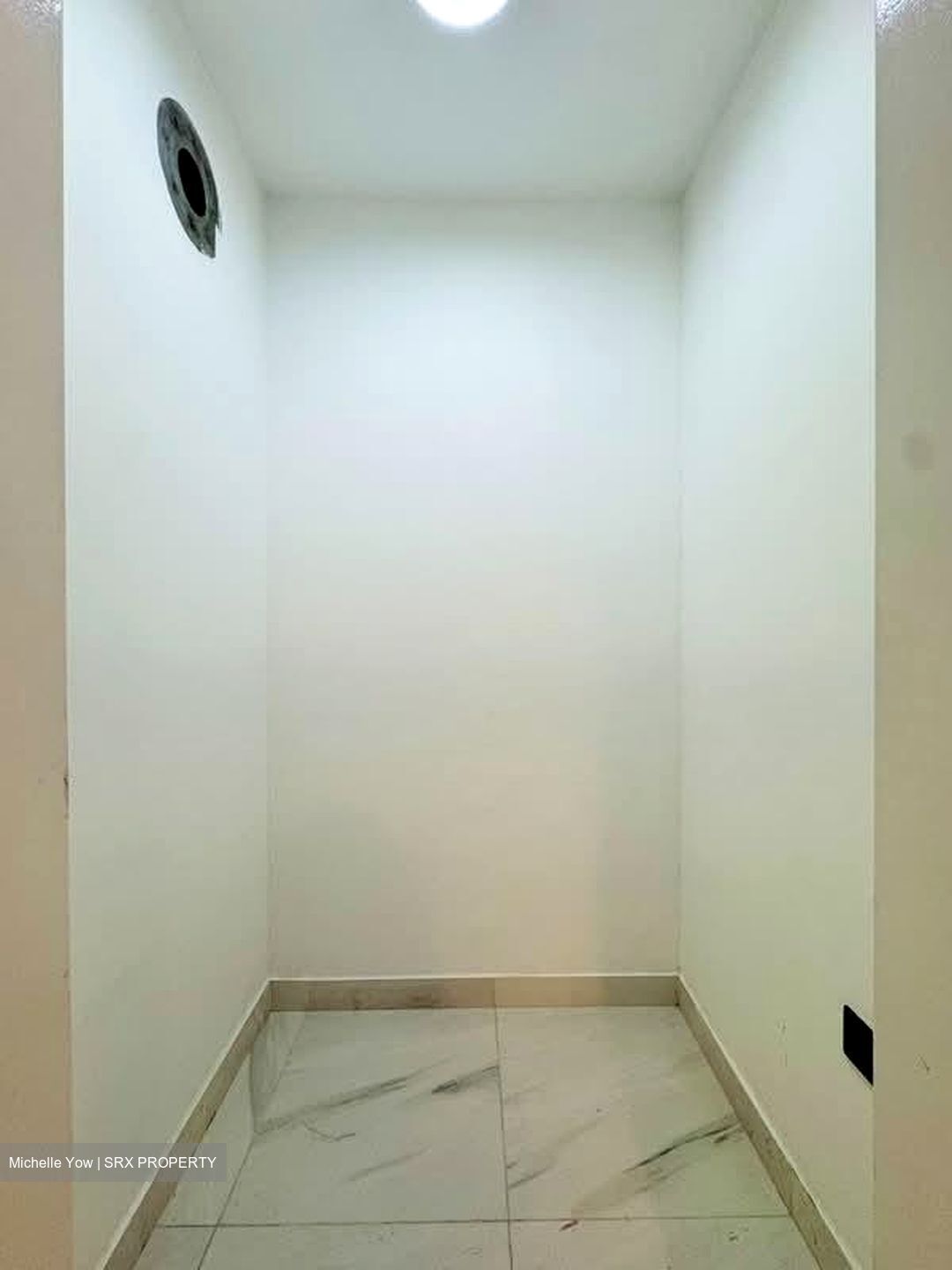 Devonshire 12 (D9), Apartment #580196891